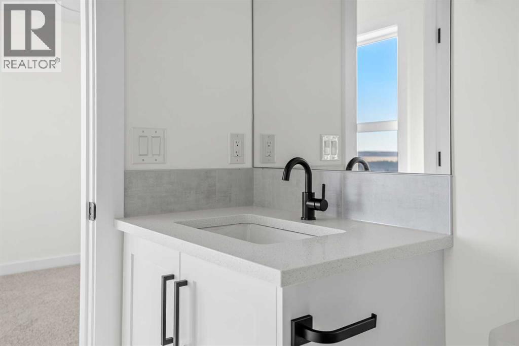 525 River Heights Drive, Cochrane