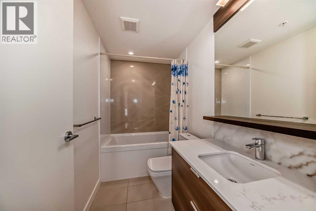 Single Family House for Sale in   Waterfront Court SW Chinatown Calgary 