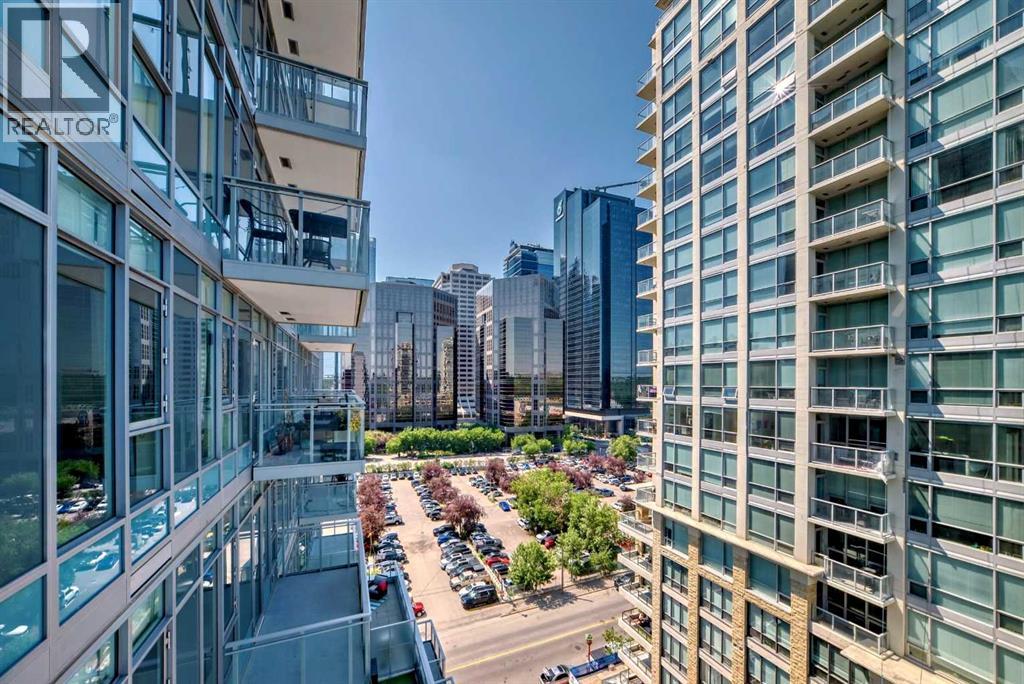 Single Family House for Sale in   Waterfront Court SW Chinatown Calgary 