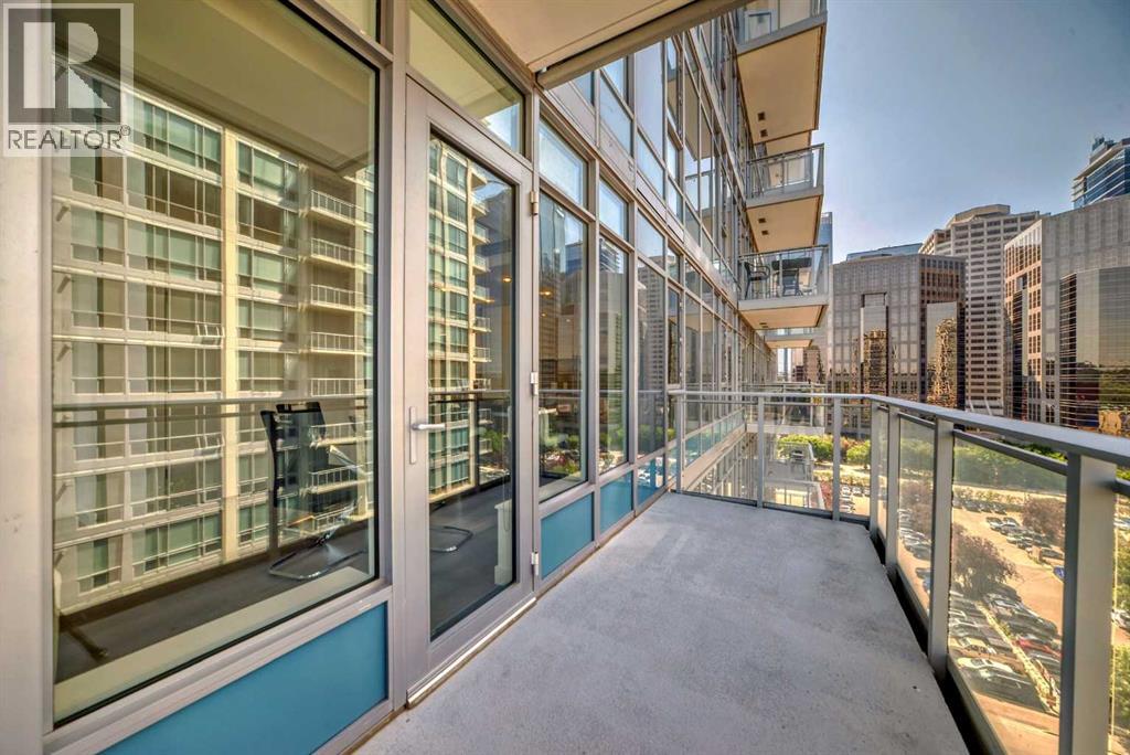 Single Family House for Sale in   Waterfront Court SW Chinatown Calgary 