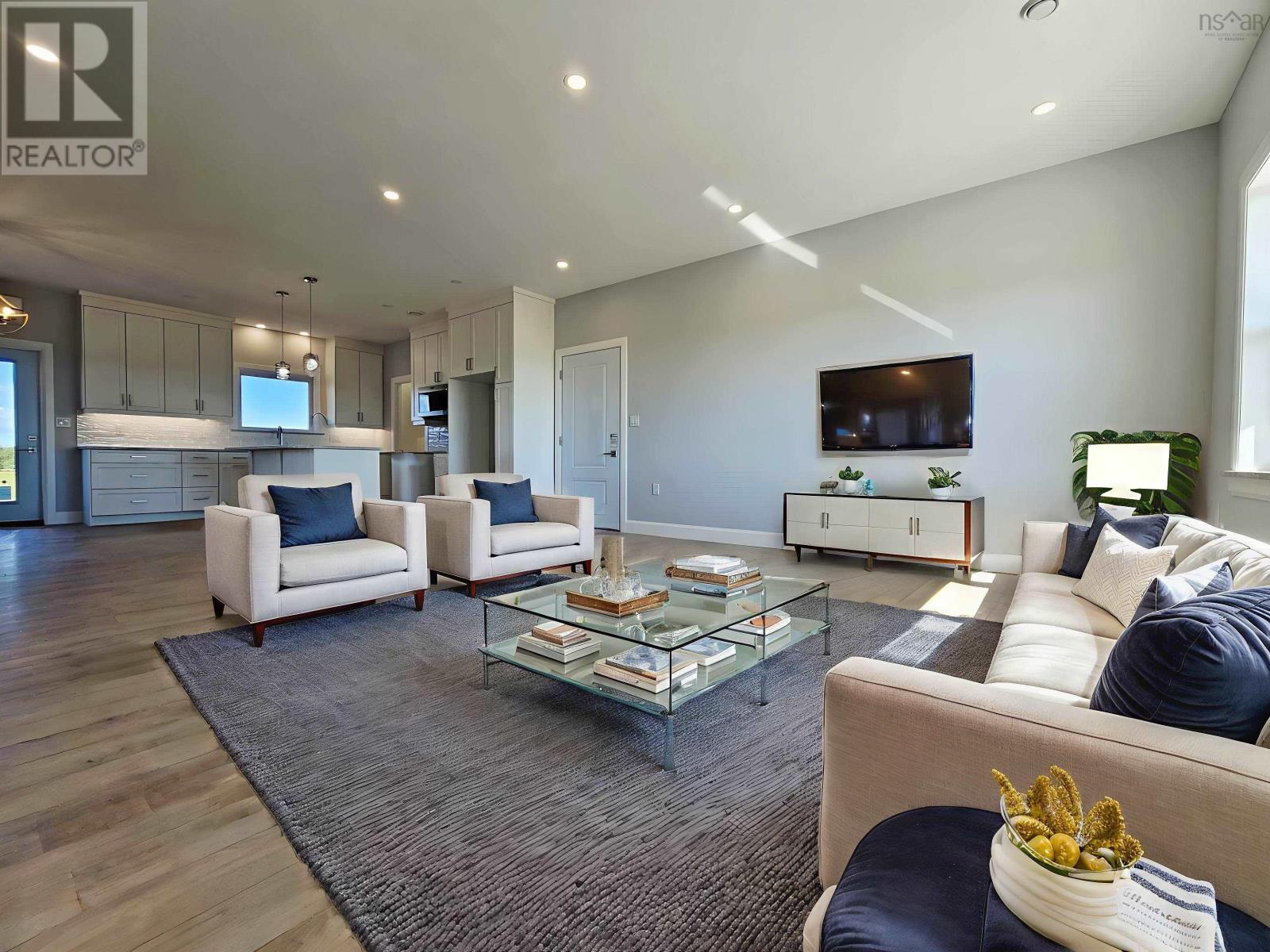 Property 23 of 49 of 11297 Highway 2