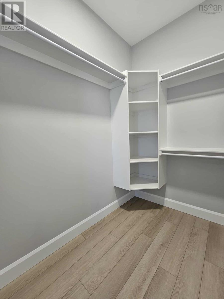 Property 36 of 49 of 11297 Highway 2