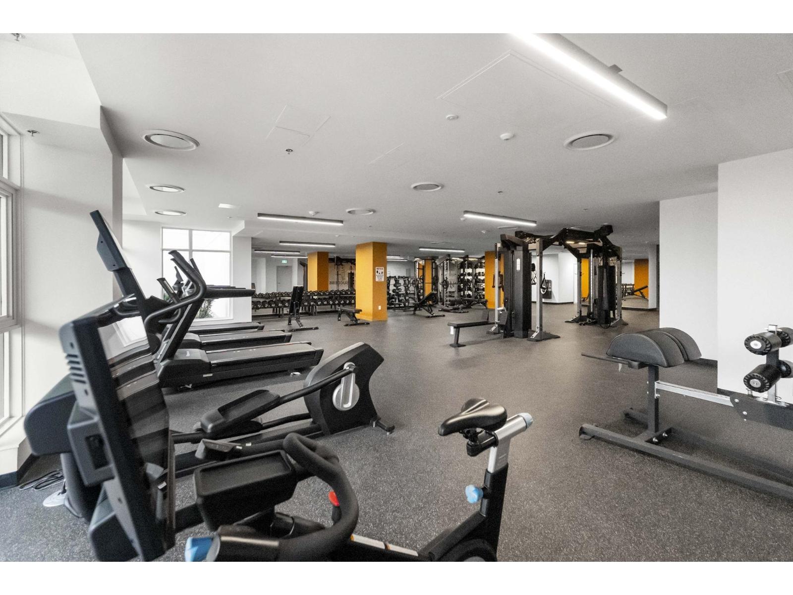 1810 13675 107A AVENUE, Surrey