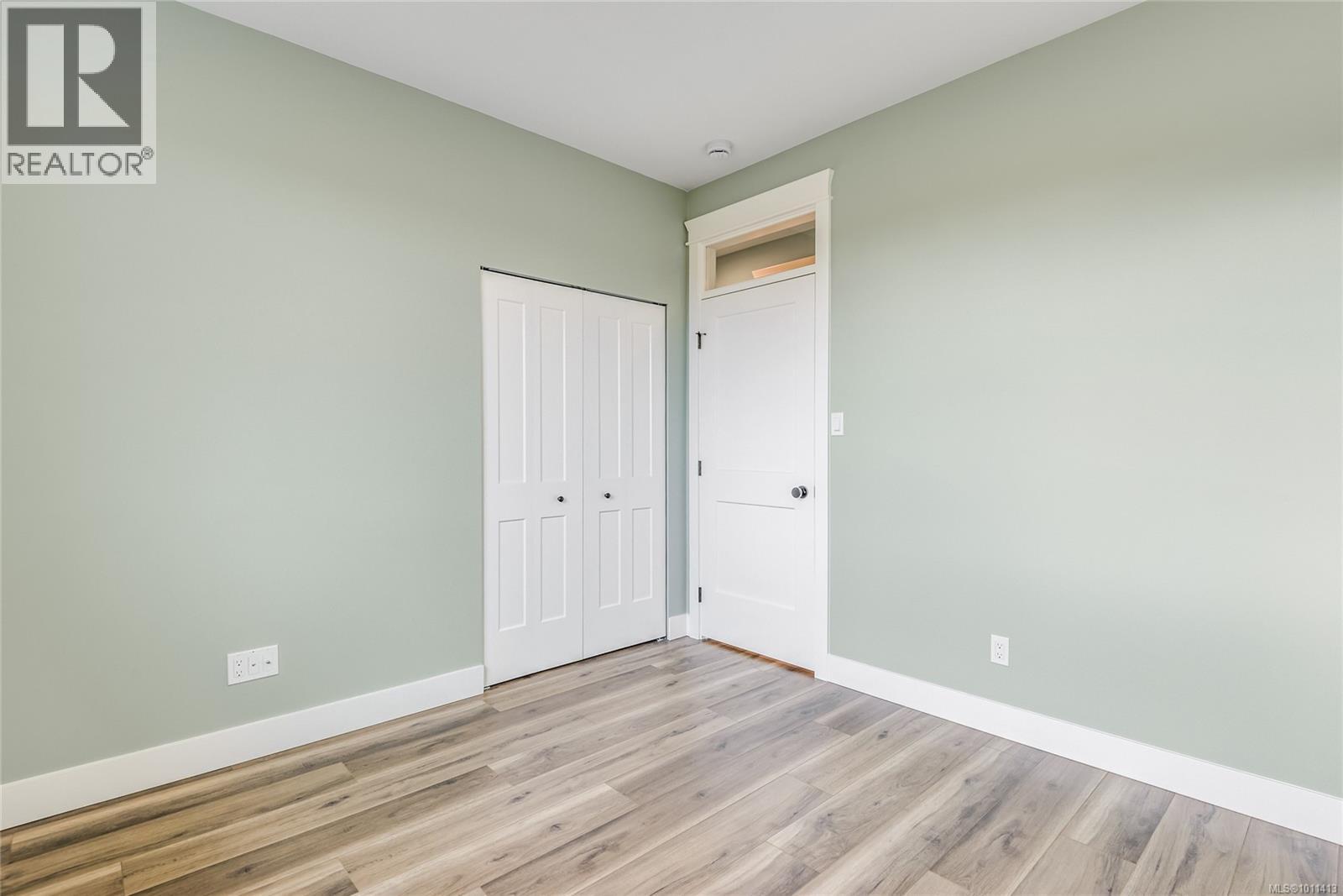 742 Salmonberry St, Campbell River