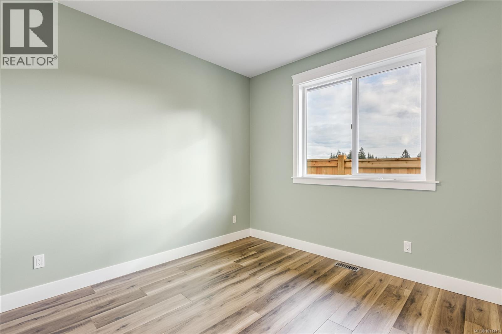 742 Salmonberry St, Campbell River