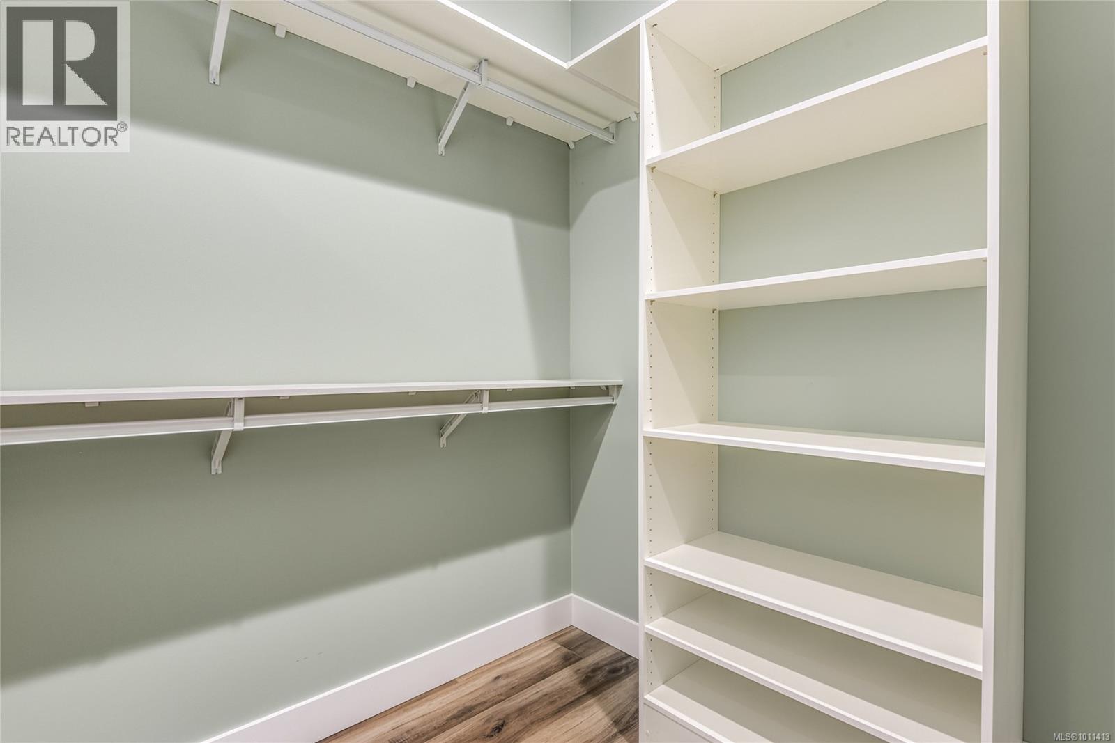 742 Salmonberry St, Campbell River