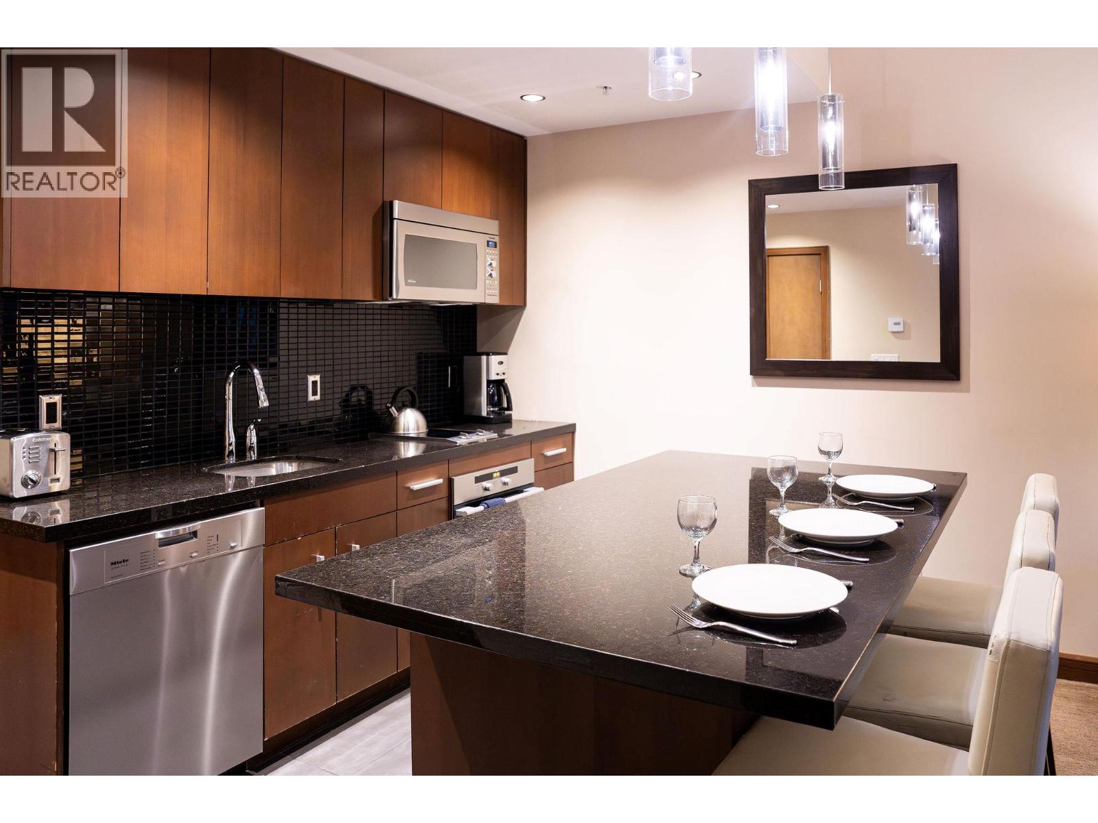 2950 Camozzi Road Unit# 2631, Revelstoke