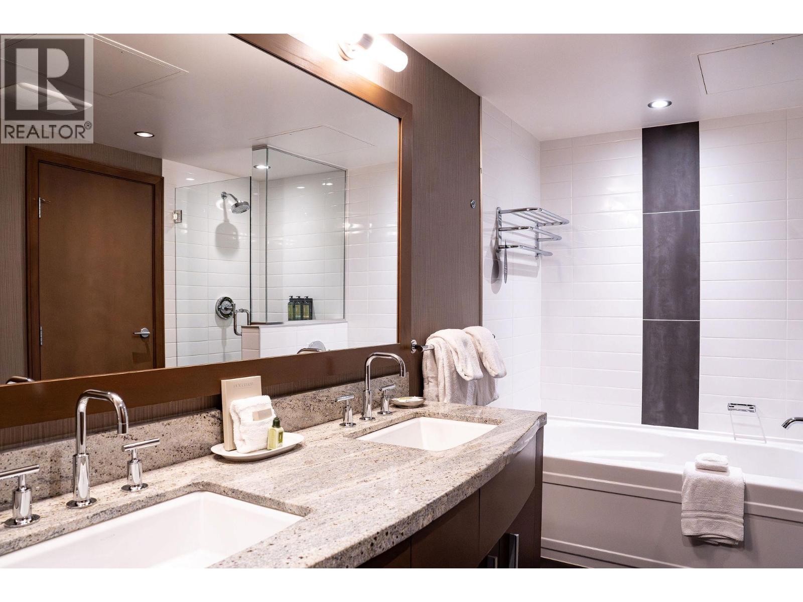 2950 Camozzi Road Unit# 2631, Revelstoke