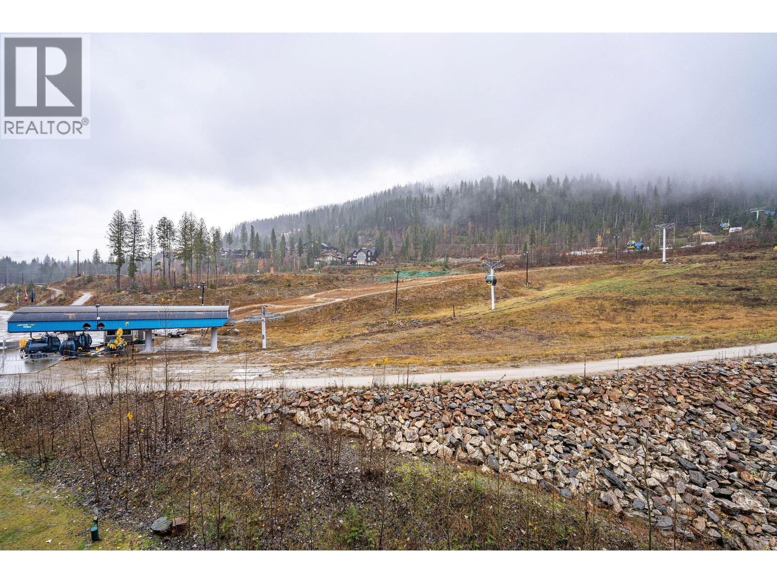 2950 Camozzi Road Unit# 2631, Revelstoke