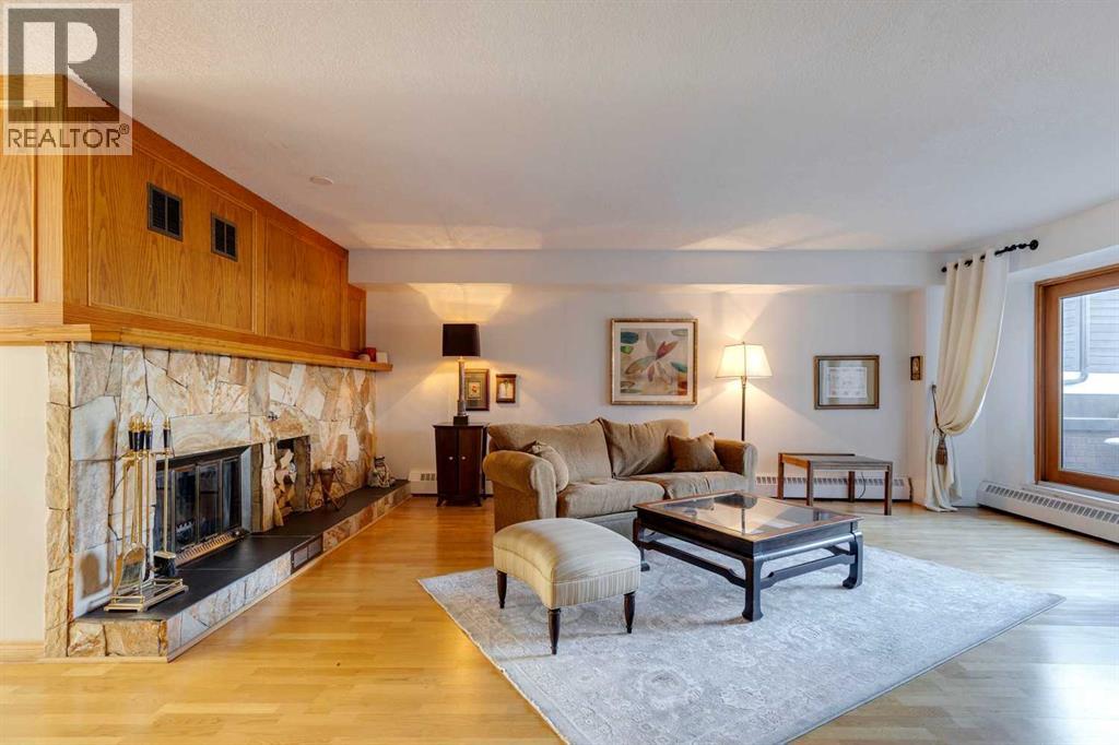 Single Family House for Sale in   A Street SW Lower Mount Royal Calgary 