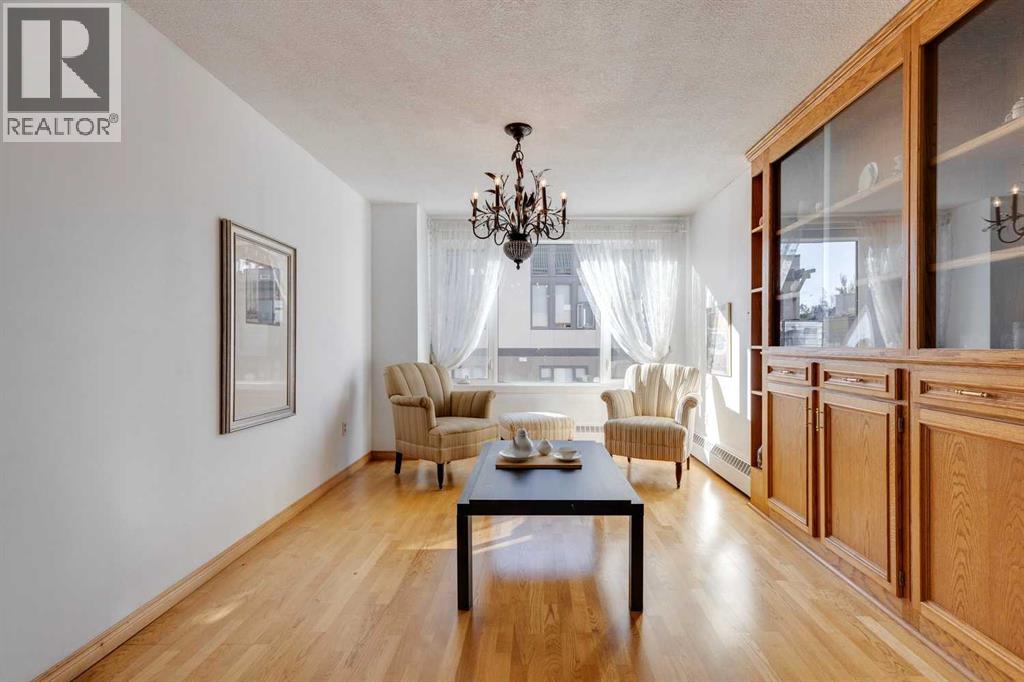 Single Family House for Sale in   A Street SW Lower Mount Royal Calgary 