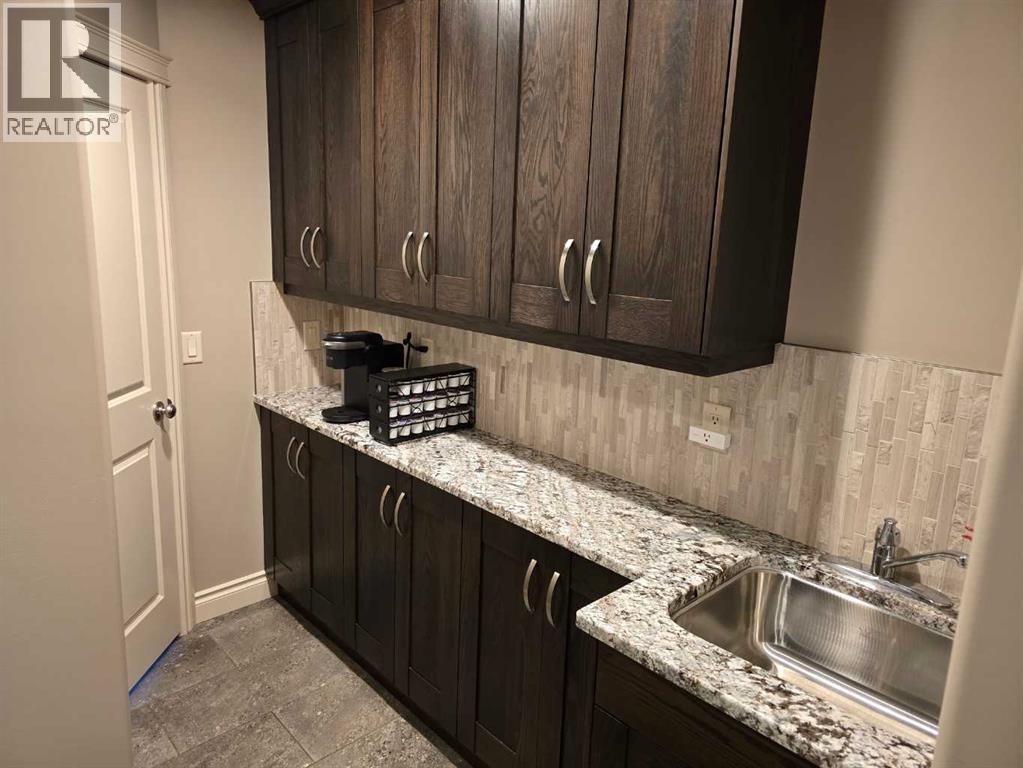 38 Estella Crescent, Lacombe