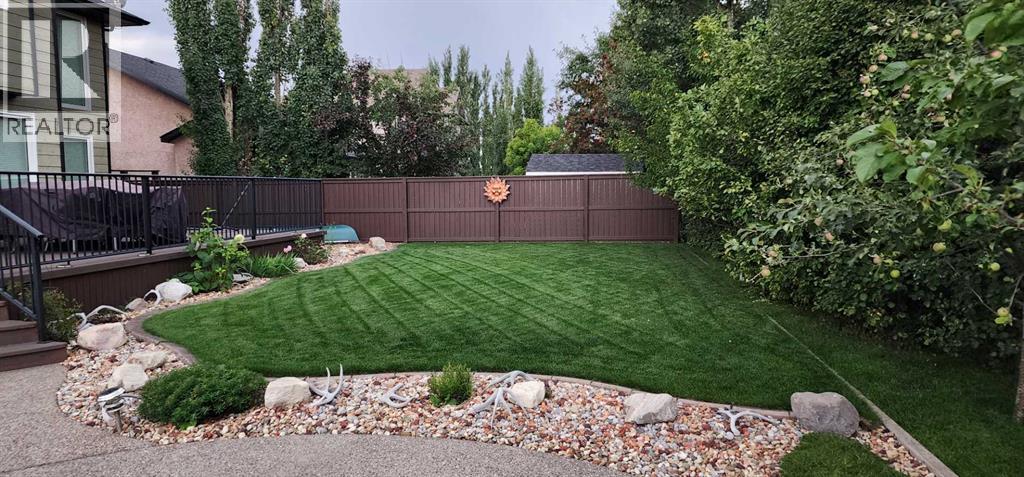 38 Estella Crescent, Lacombe