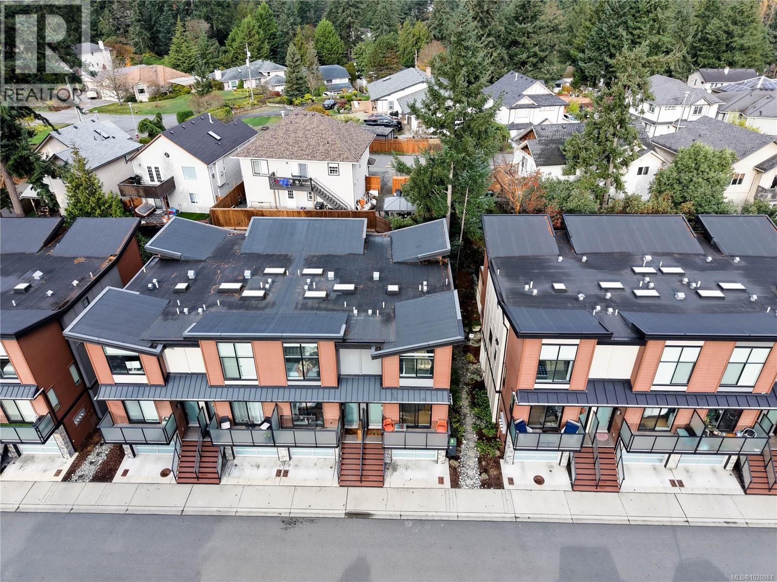 117 300 Phelps Ave, Langford