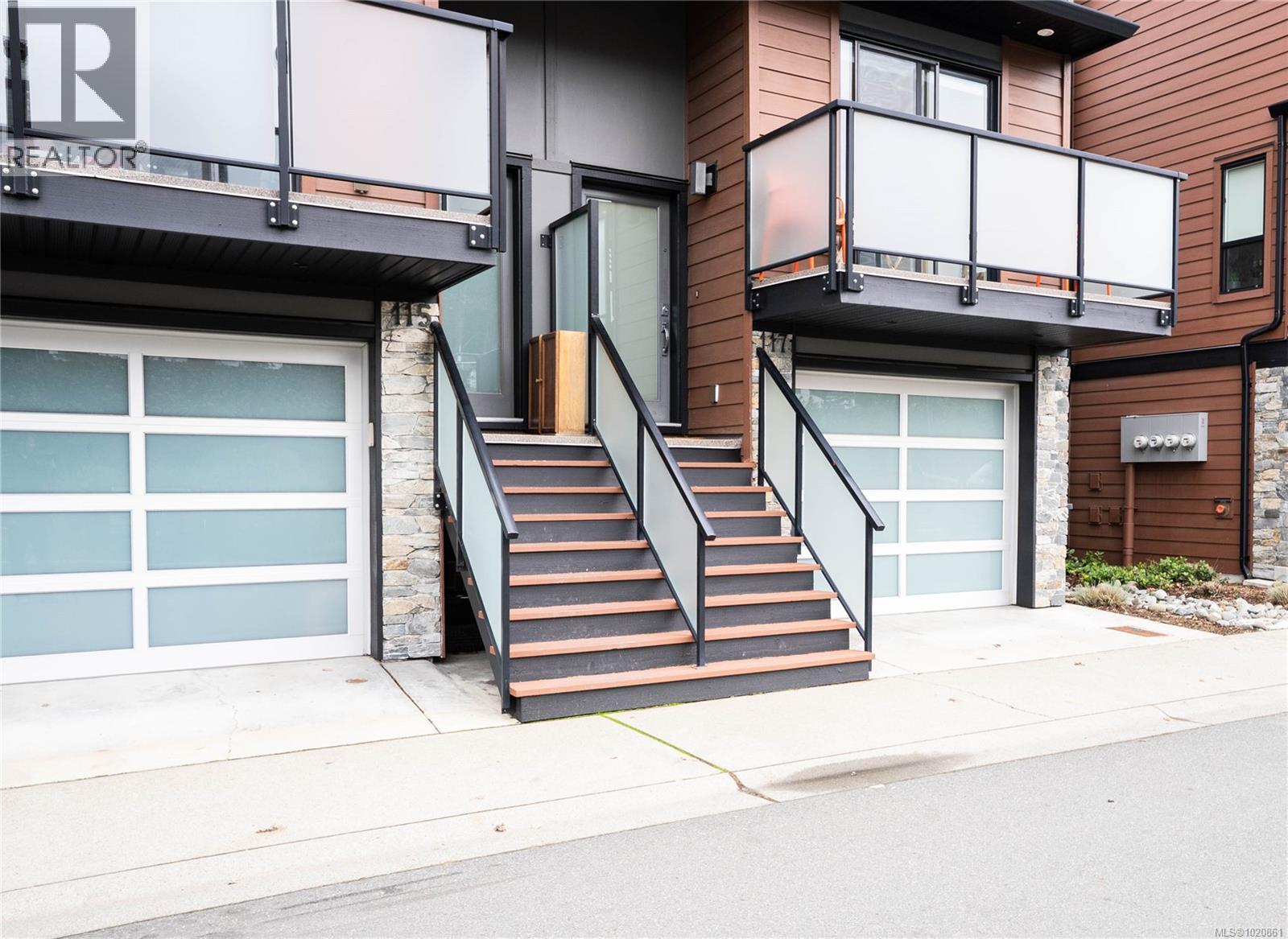 117 300 Phelps Ave, Langford