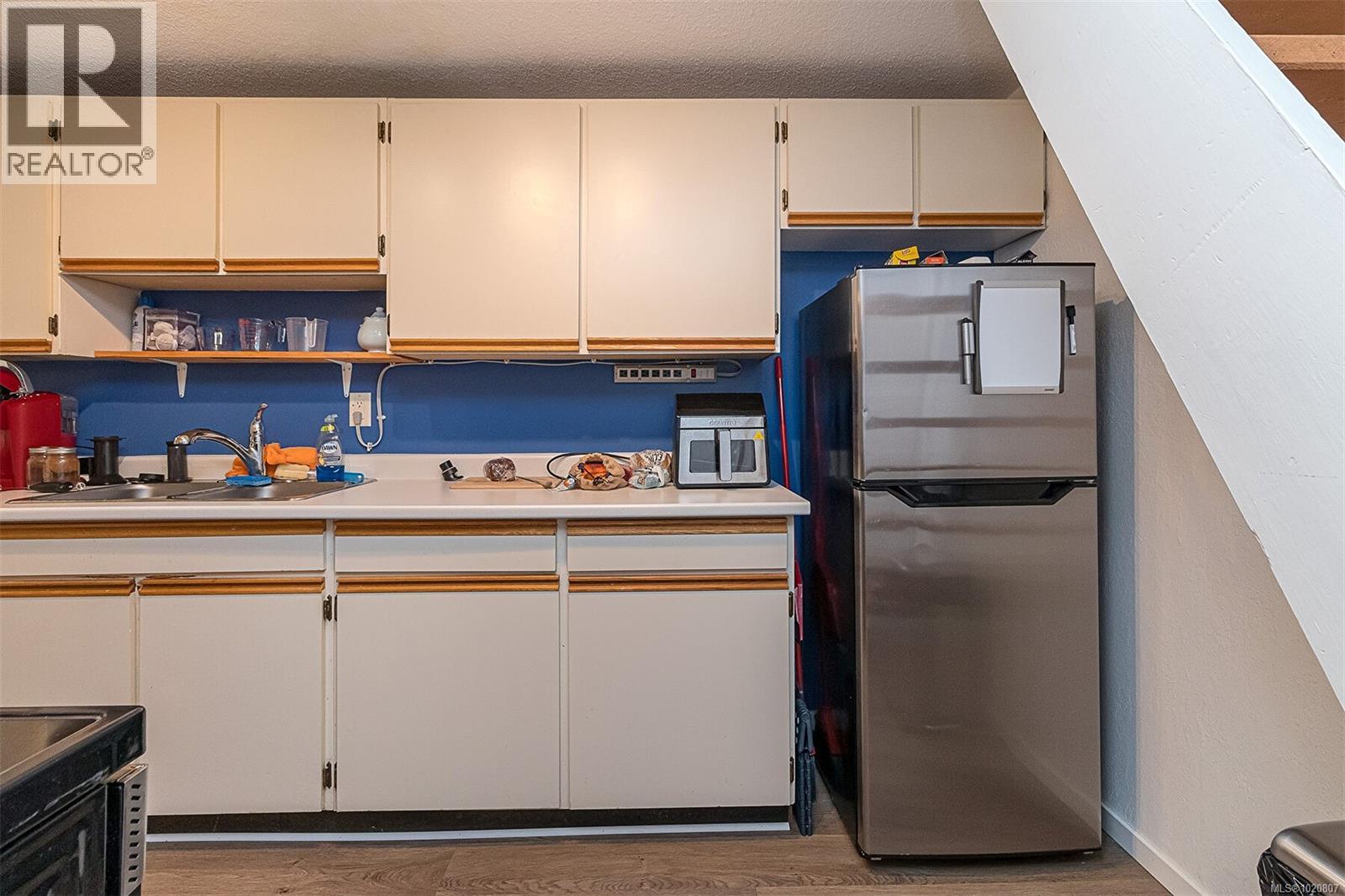 419 1005 McKenzie Avenue, Saanich