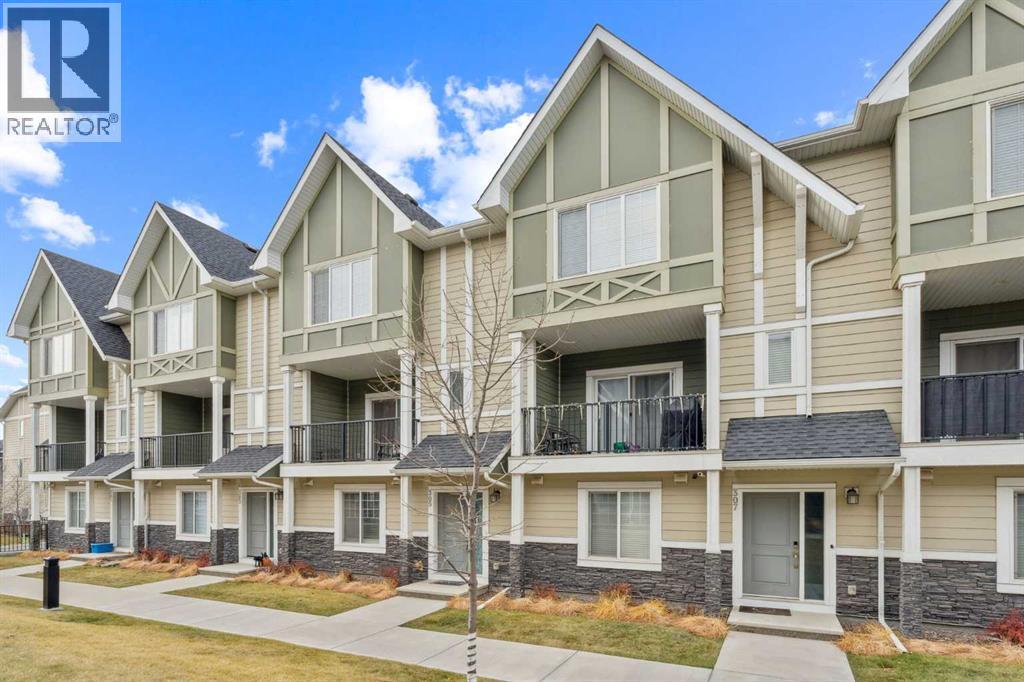 Single Family House for Sale in  Nolanlake Villas NW Nolan Hill Calgary 