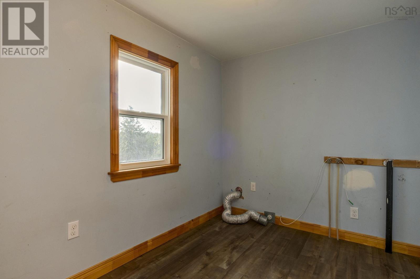 Property 17 of 30 of 4348 Highway 217