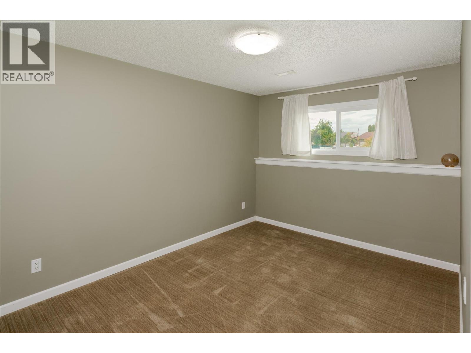 225 JUPITER Court, Kelowna