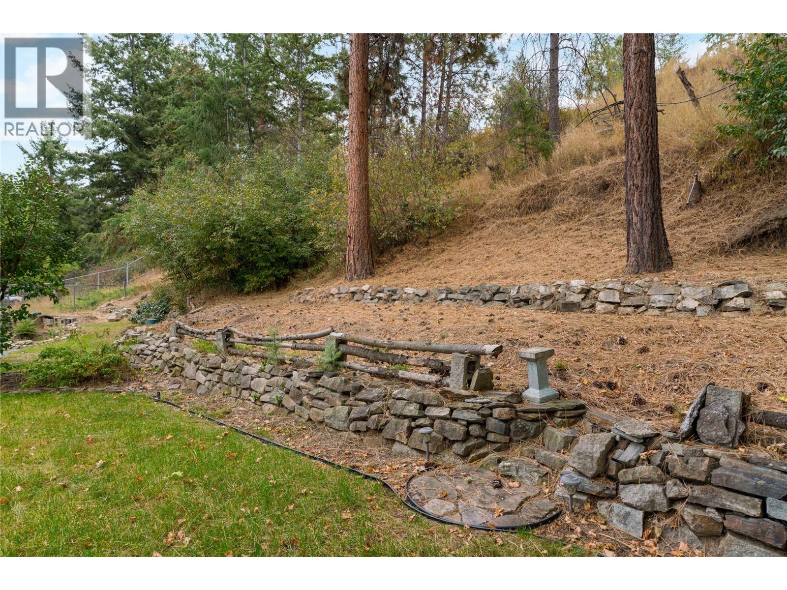 225 JUPITER Court, Kelowna