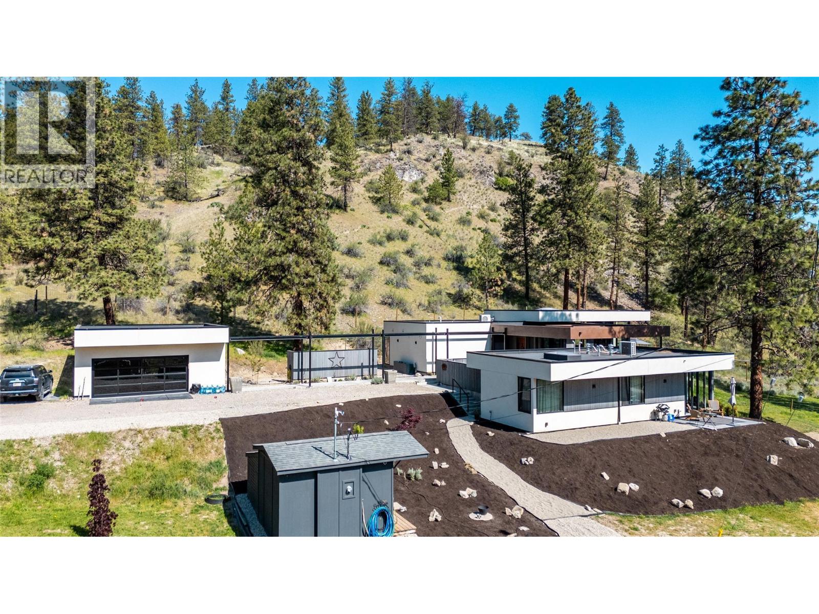 503 Wilson Mountain Road, Oliver