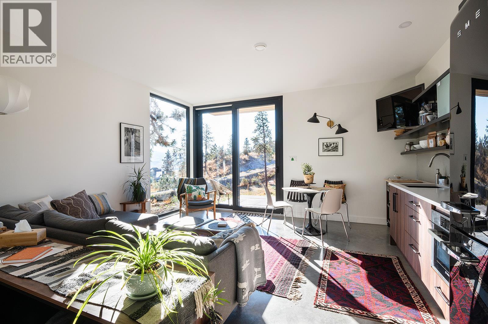 503 Wilson Mountain Road, Oliver