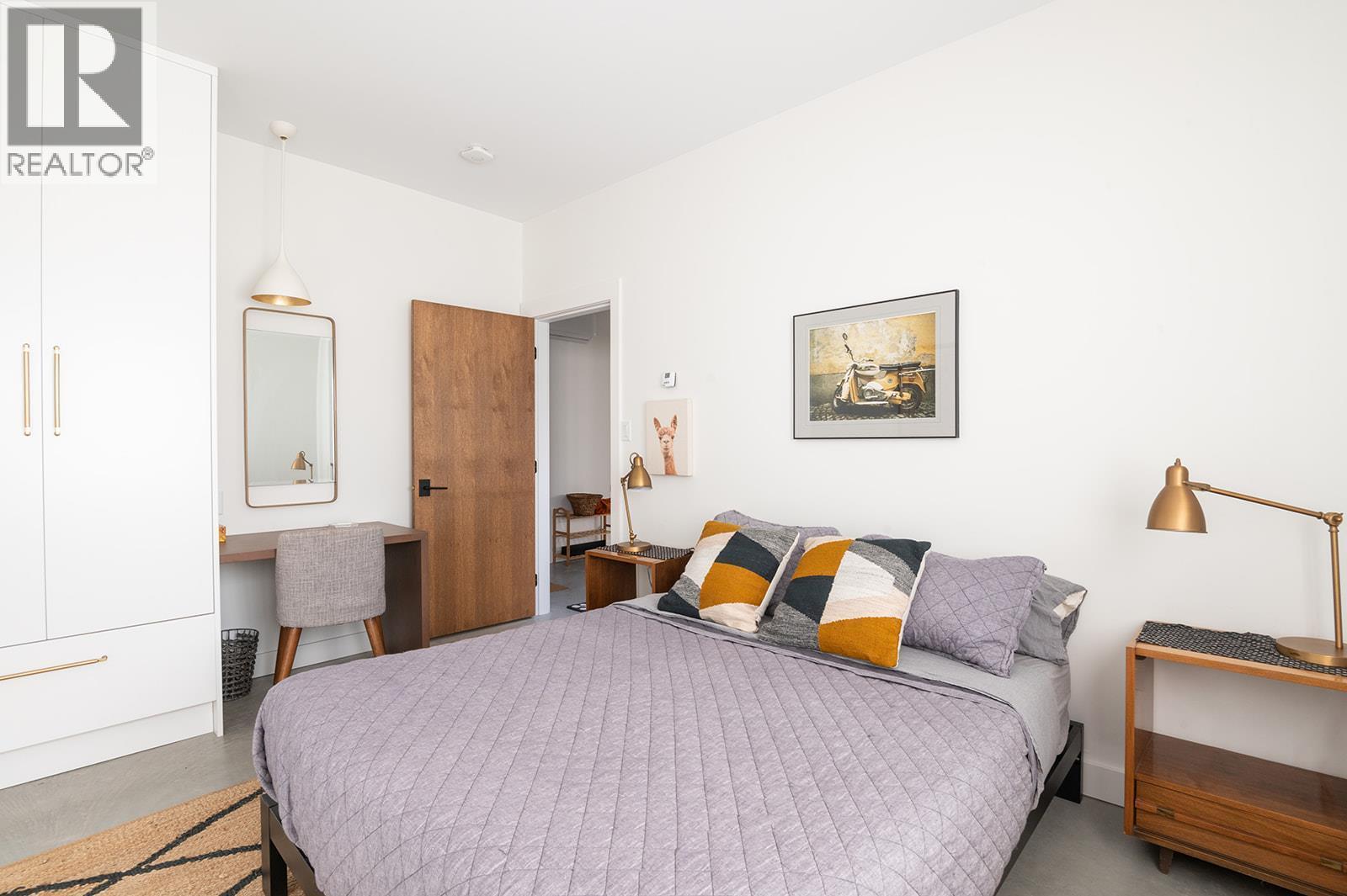 503 Wilson Mountain Road, Oliver