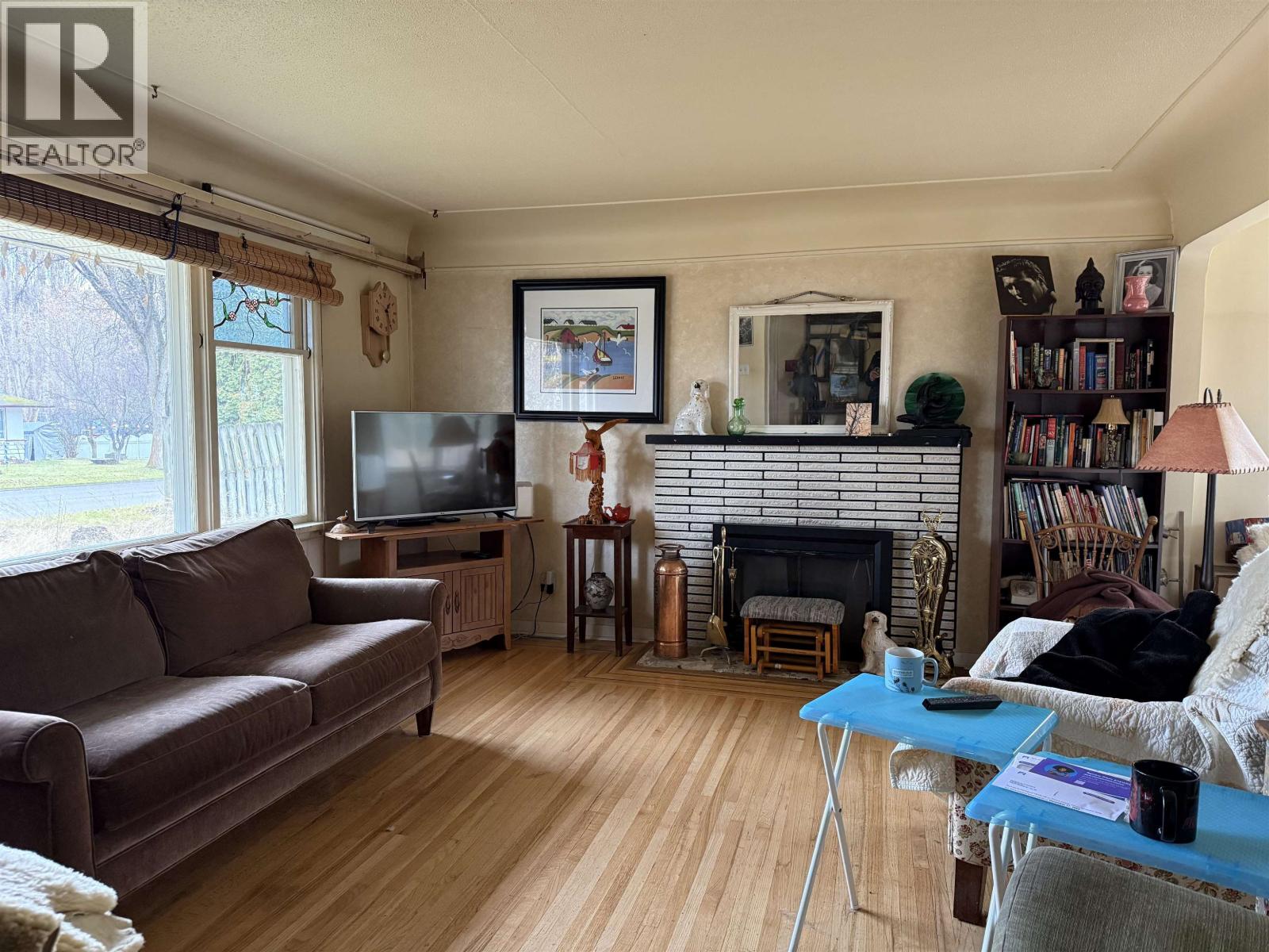 1567 BIRCH STREET - 5