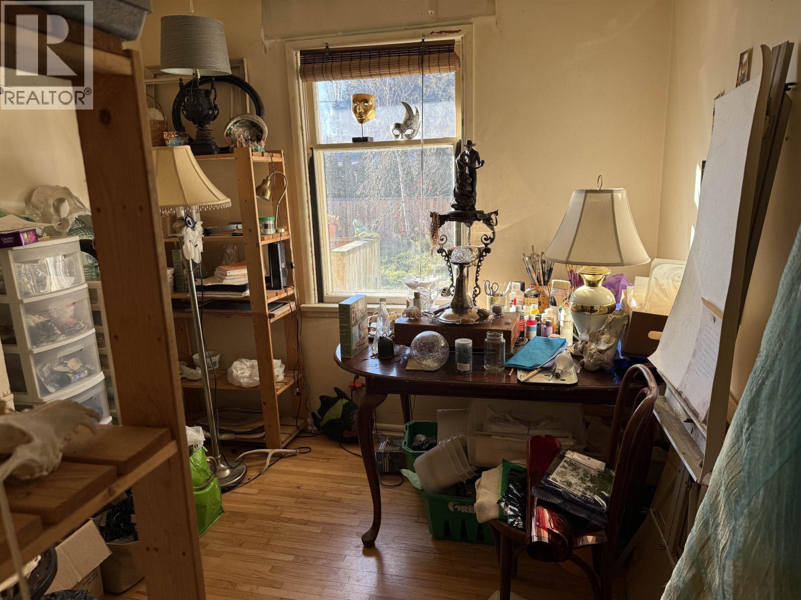 1567 BIRCH STREET - 13