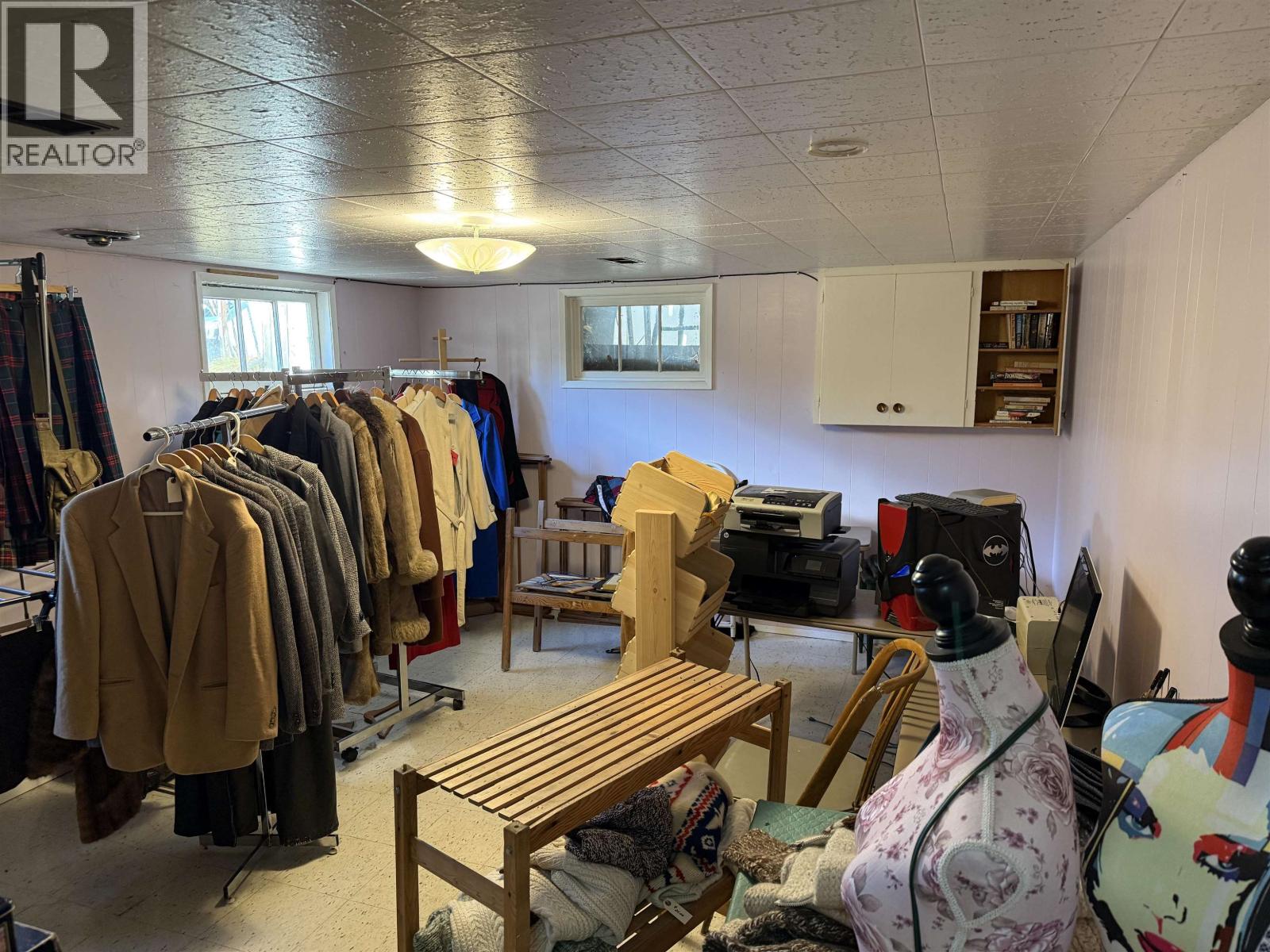 1567 BIRCH STREET - 14