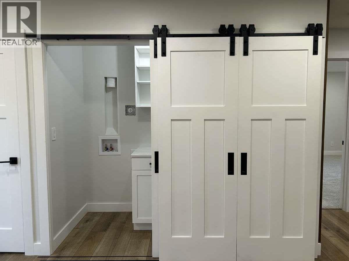 1730 68th Avenue, Grand Forks