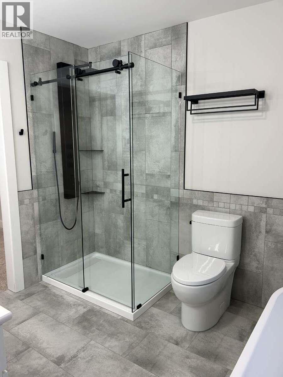 1730 68th Avenue, Grand Forks