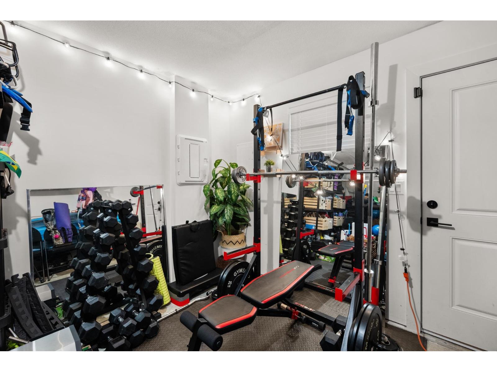 10 27640 LANTERN AVENUE, Abbotsford