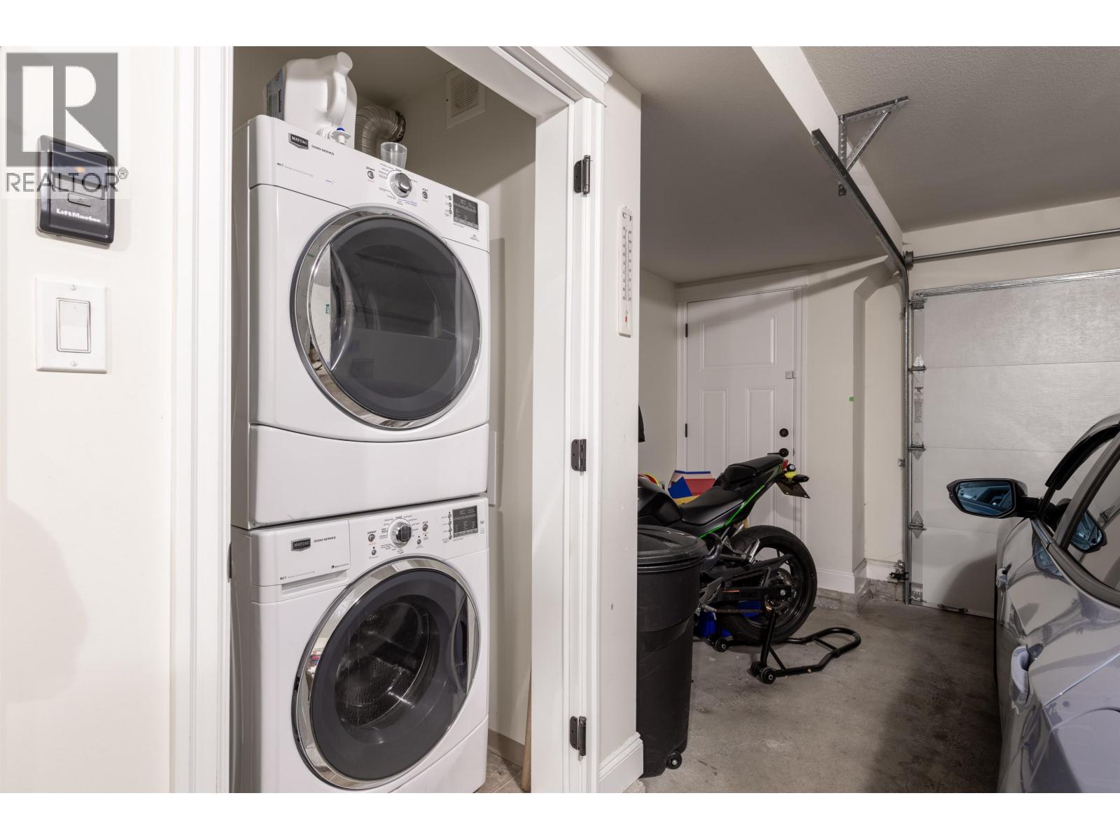 28 7691 BRIDGE STREET, Richmond