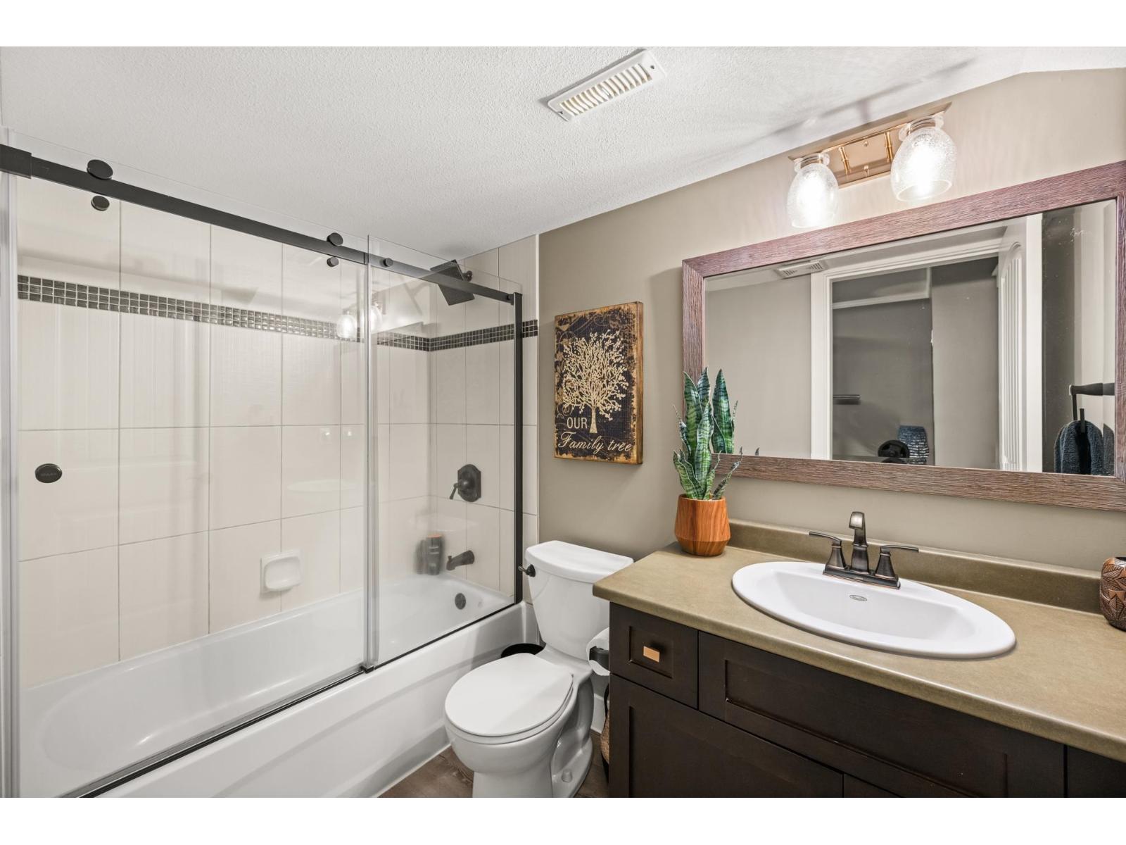 6087 163A STREET, Surrey