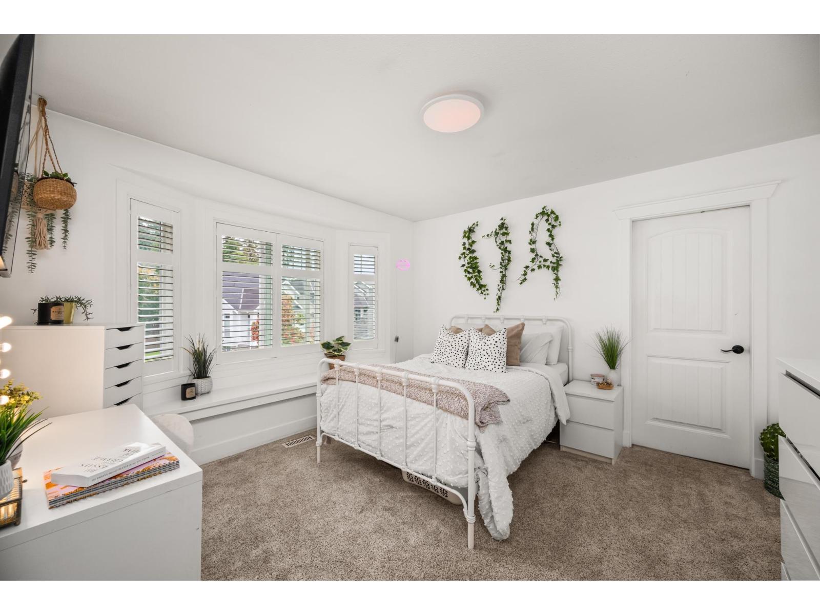 6087 163A STREET, Surrey