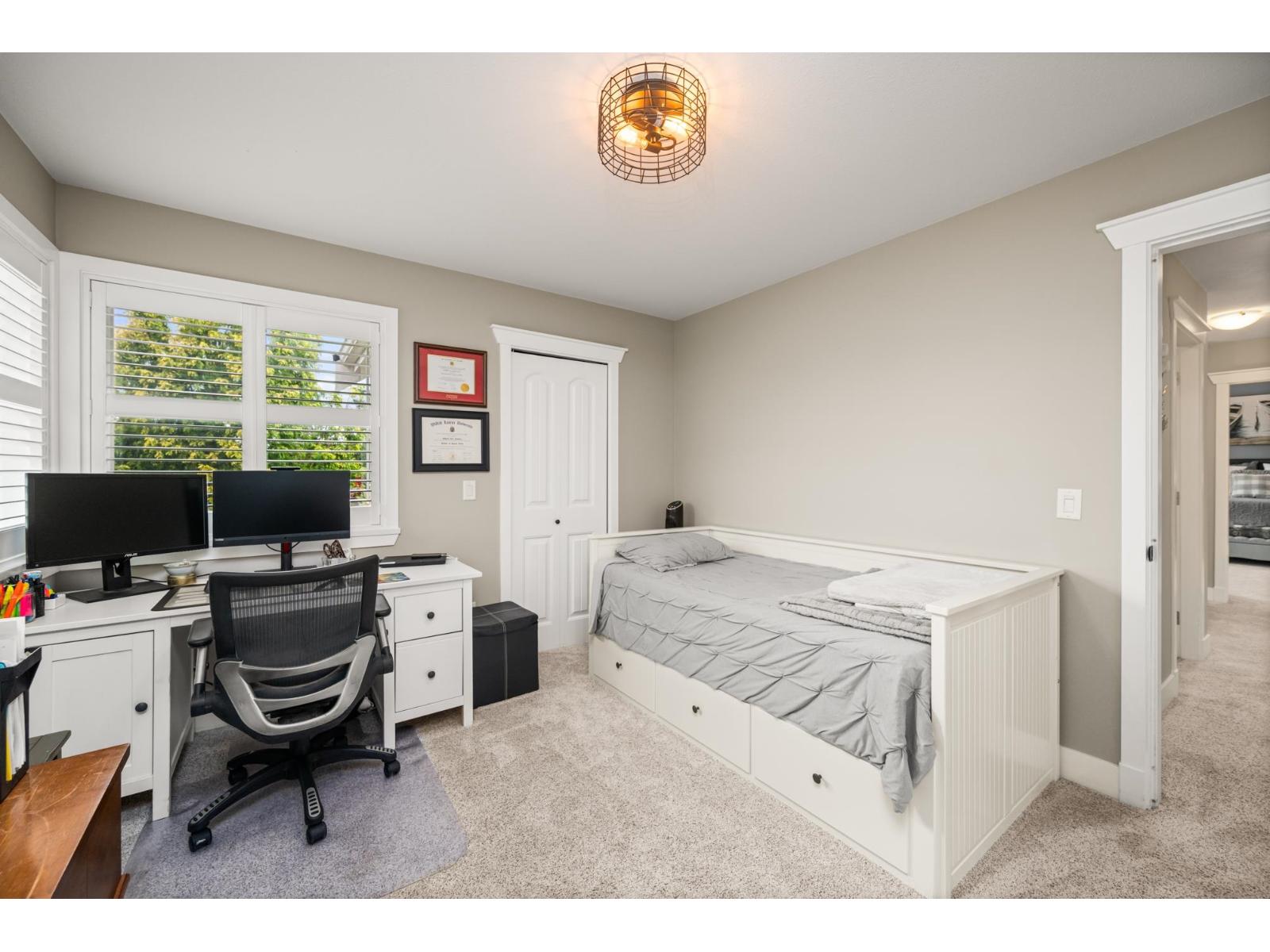 6087 163A STREET, Surrey