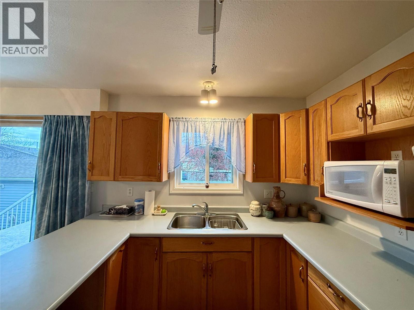 800 24th Avenue N, Cranbrook