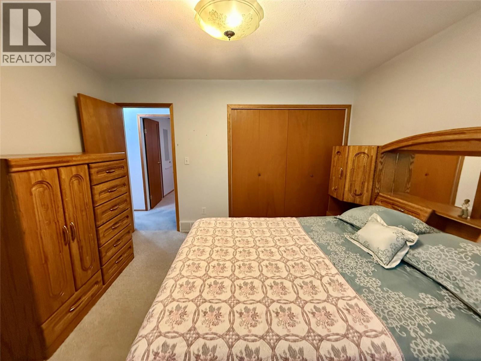 800 24th Avenue N, Cranbrook