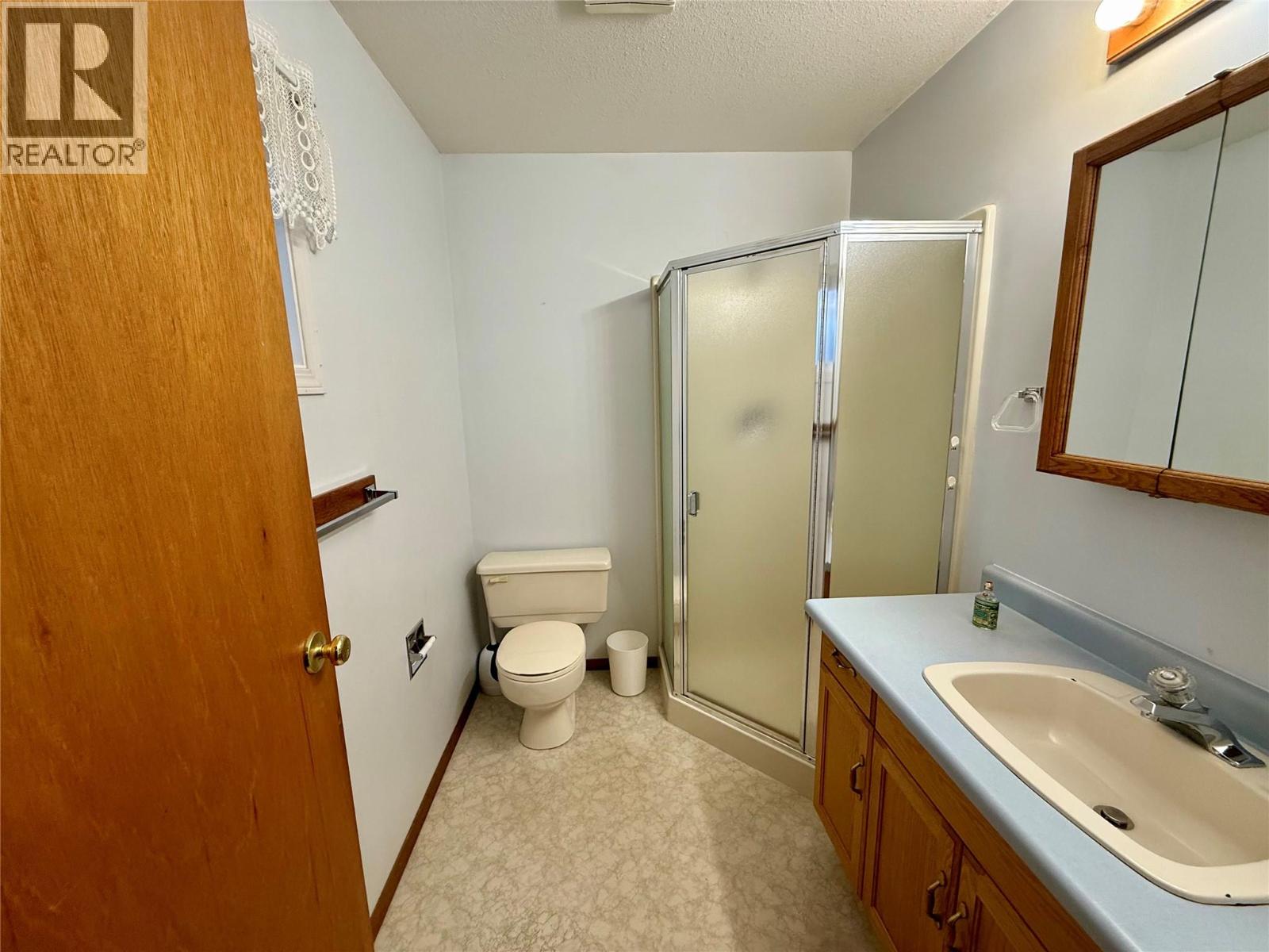 800 24th Avenue N, Cranbrook