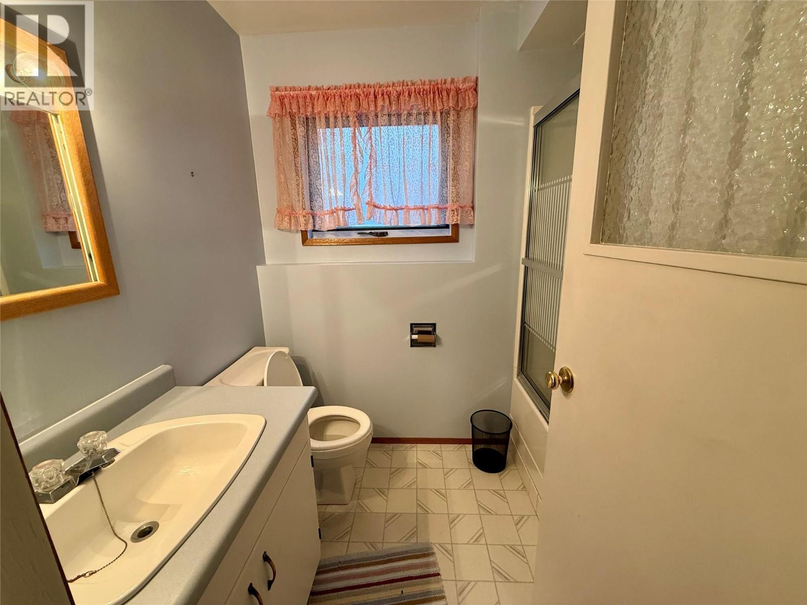 800 24th Avenue N, Cranbrook