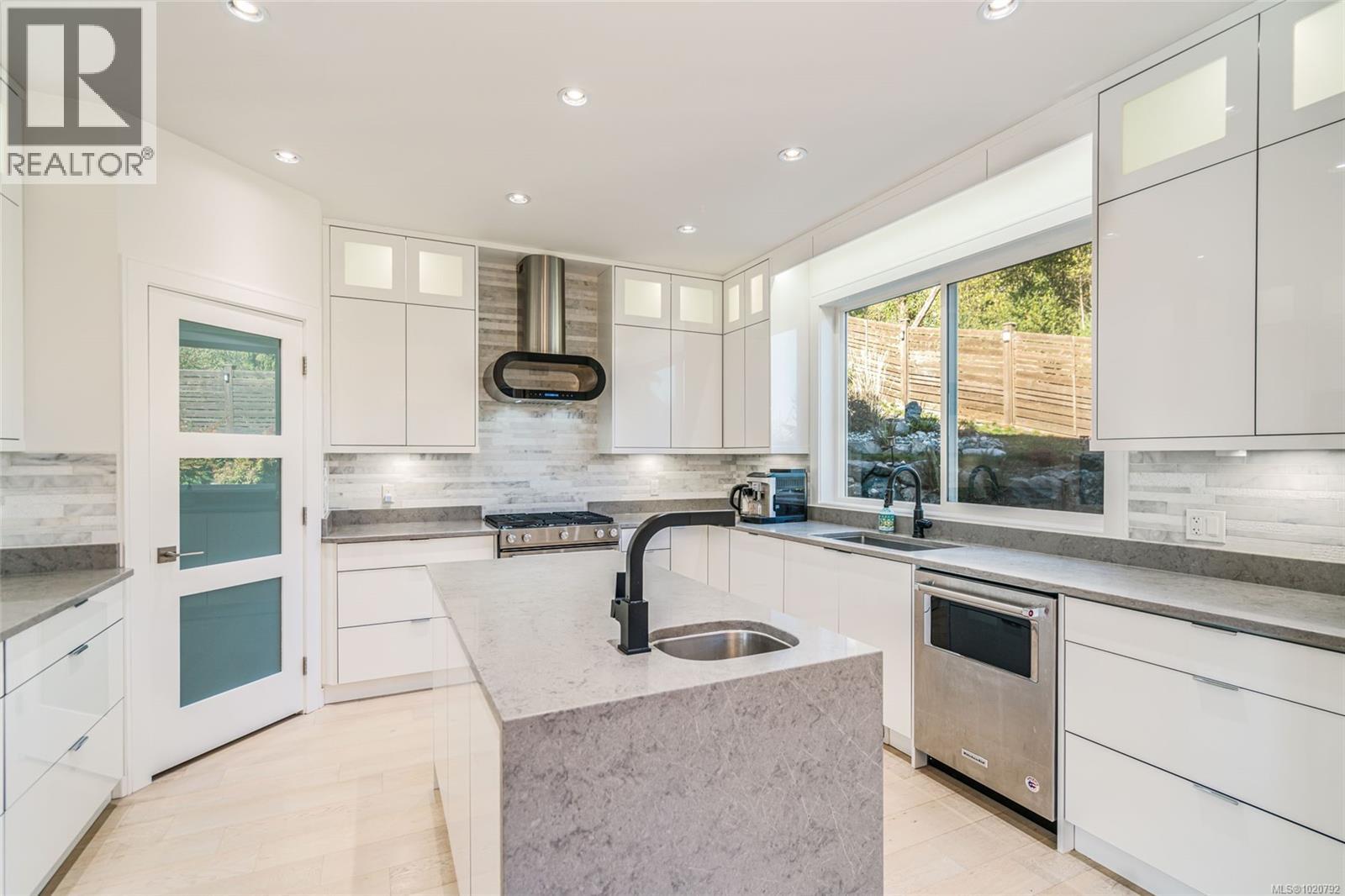 217 Timbercrest Way, Nanaimo