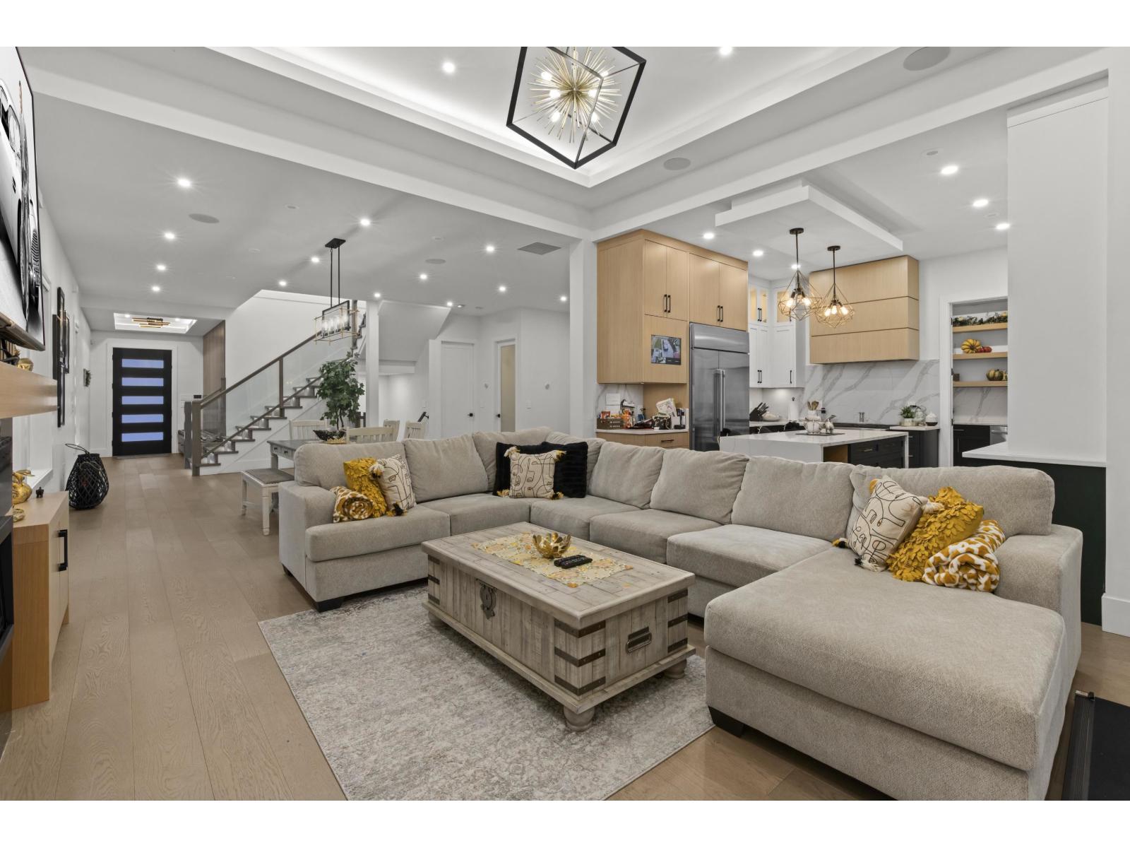 5673 FAIRLIGHT CRESCENT, Delta