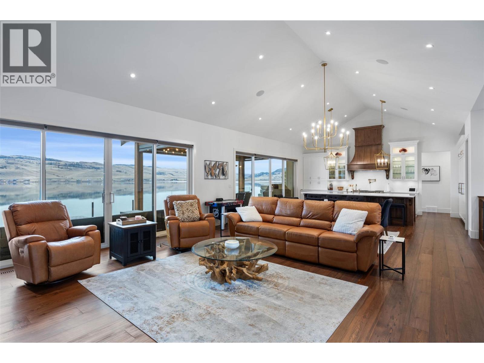 6564 Monck Park Road, Merritt