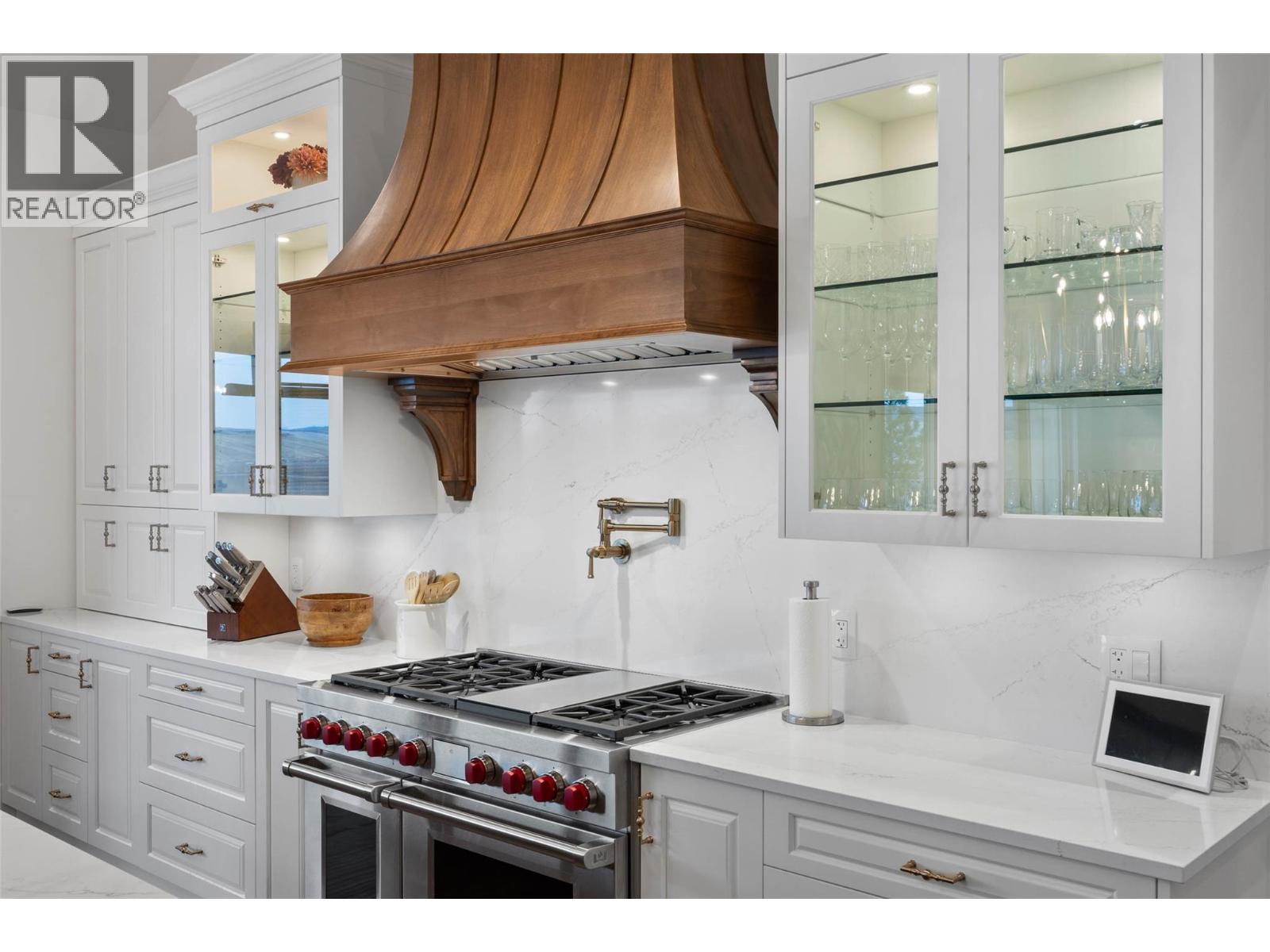 6564 Monck Park Road, Merritt