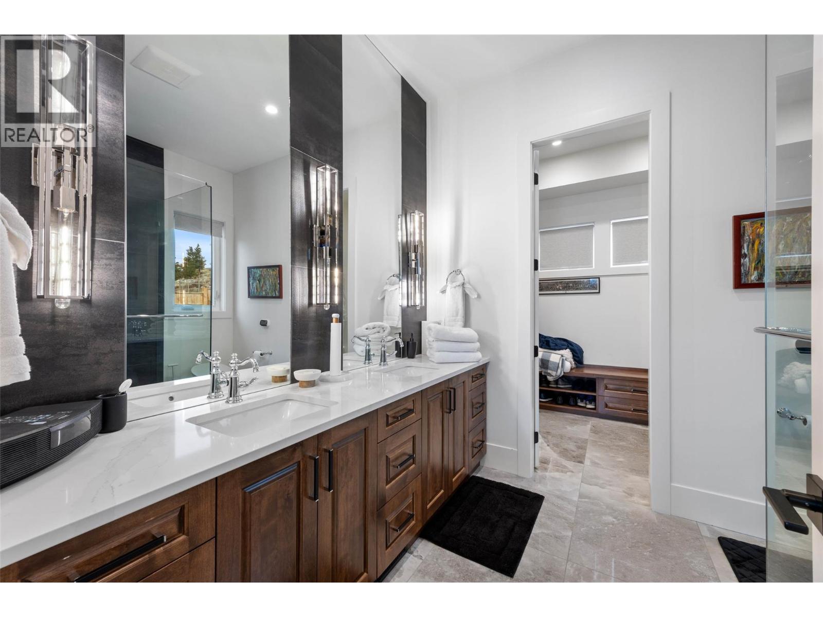 6564 Monck Park Road, Merritt