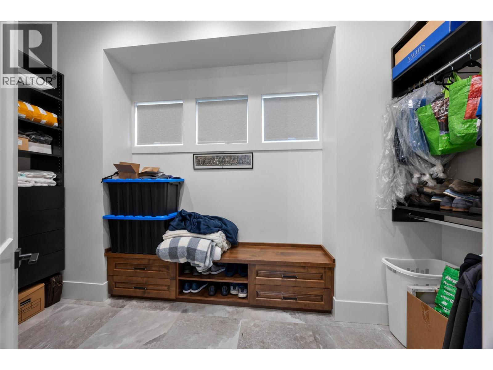 6564 Monck Park Road, Merritt