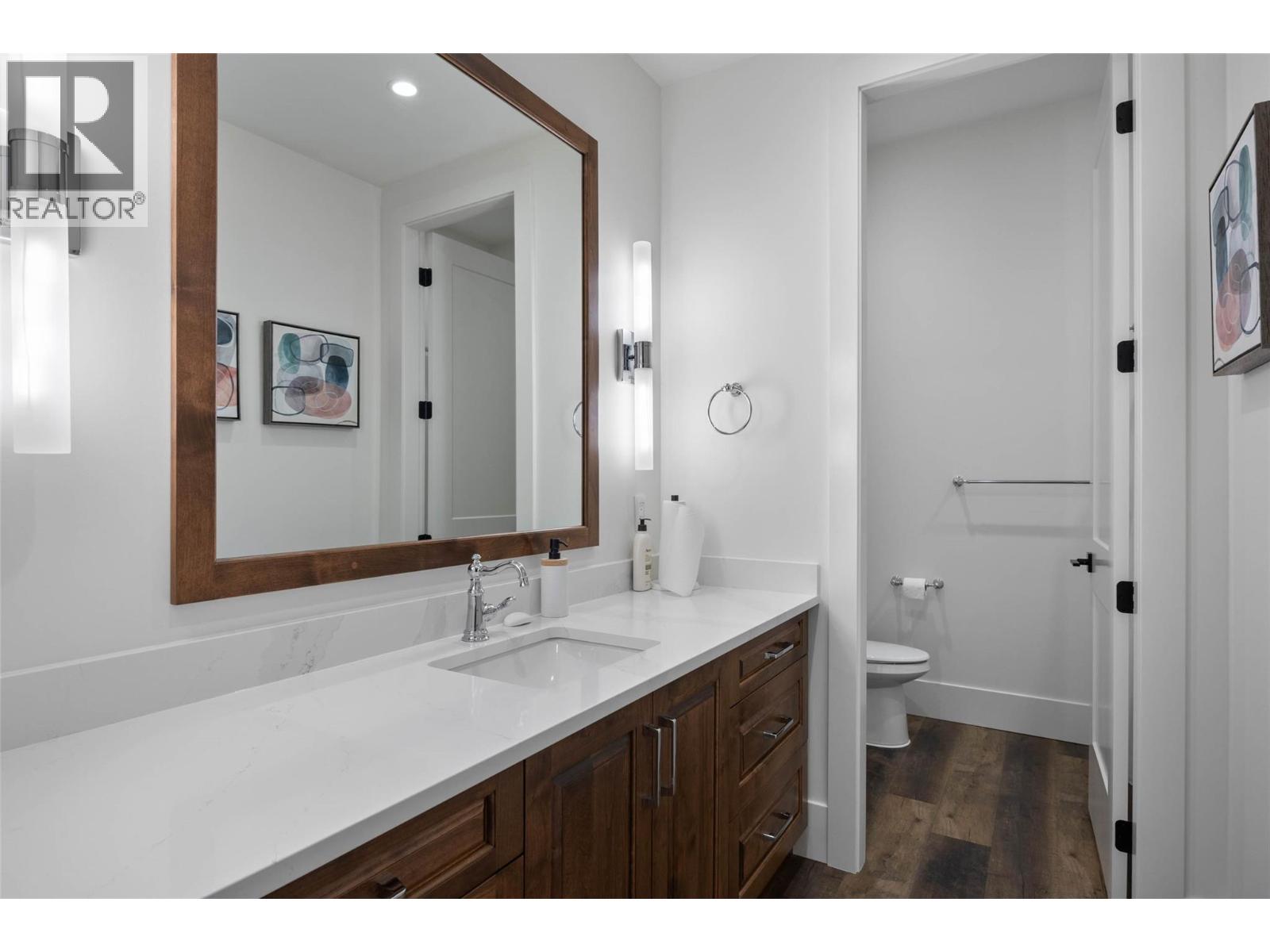 6564 Monck Park Road, Merritt