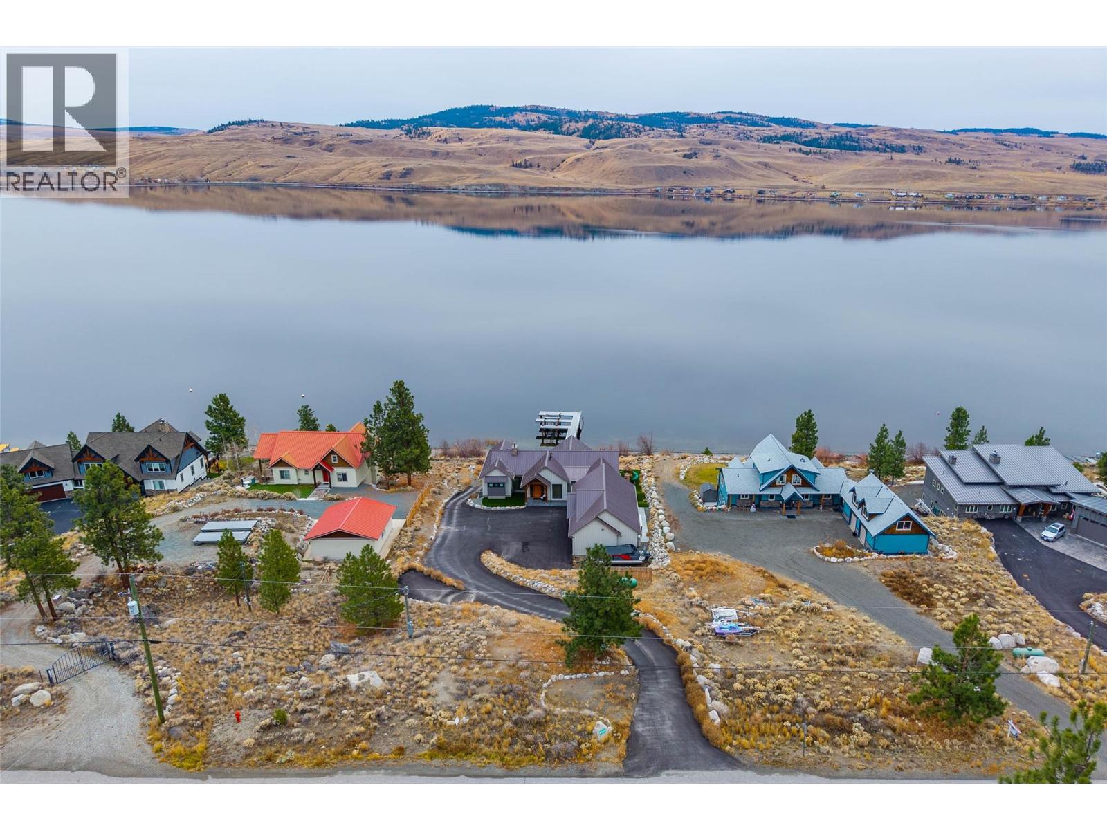 6564 Monck Park Road, Merritt