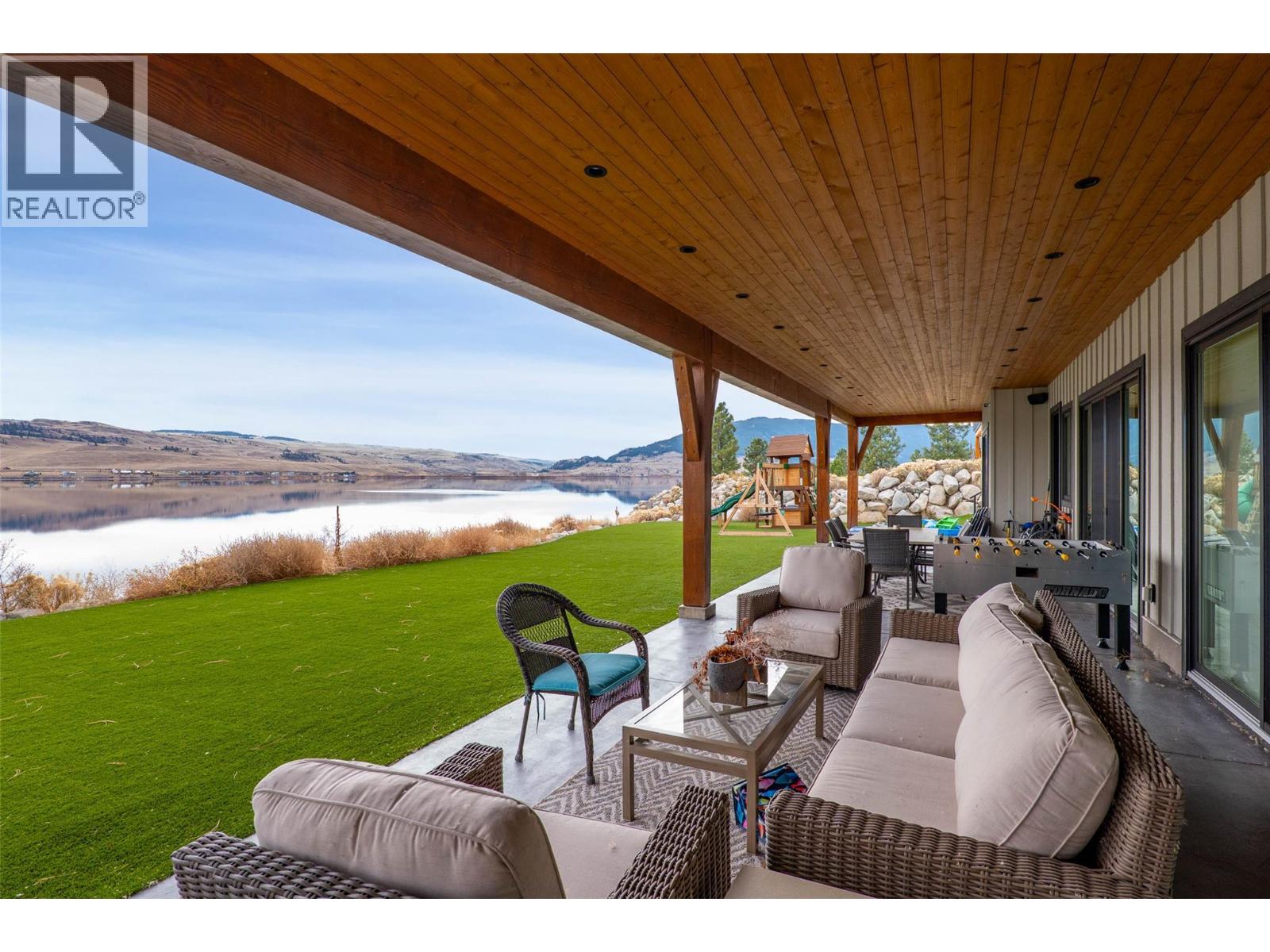 6564 Monck Park Road, Merritt